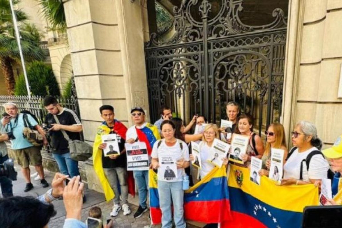 Familiares de argentinos en Venezuela demandan mediación del Papa para liberación