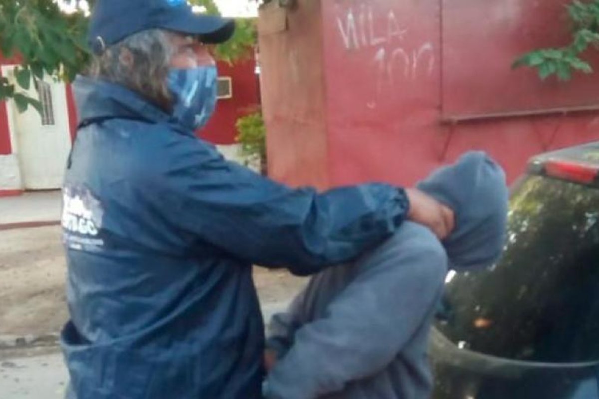Detienen a sujeto acusado de abusar sexualmente de una menor de edad