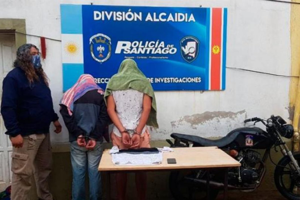 Cayeron los motochorros que le robaron a una joven en el barrio Sarmiento