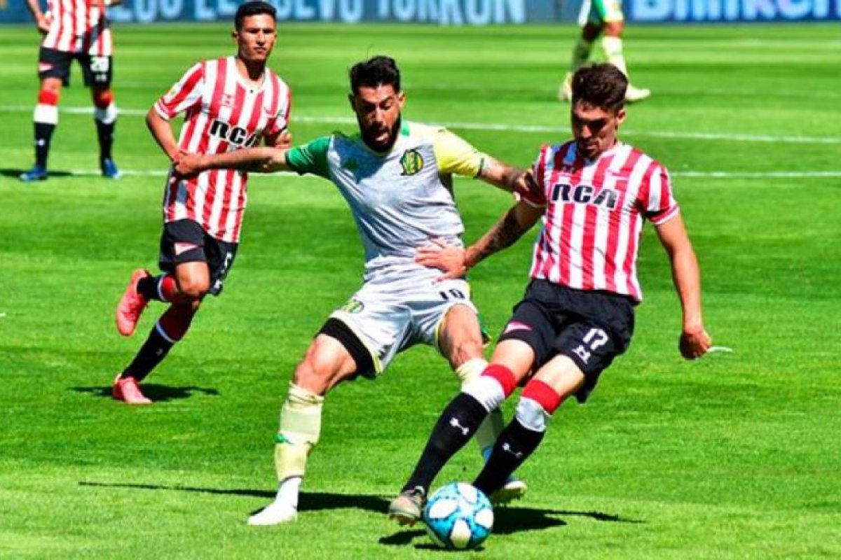 Aldosivi y Estudiantes no pasaron del cero en Mar del Plata