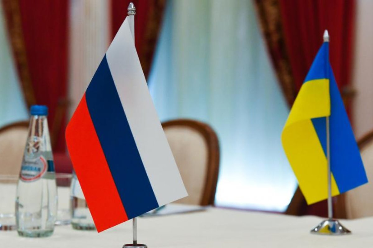 La delegación de Ucrania llega a Bielorrusia para celebrar las negociaciones con Rusia