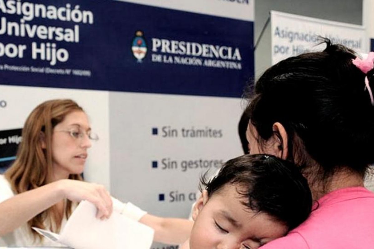 El Gobierno oficializó el otorgamiento de un subsidio para sectores vulnerables
