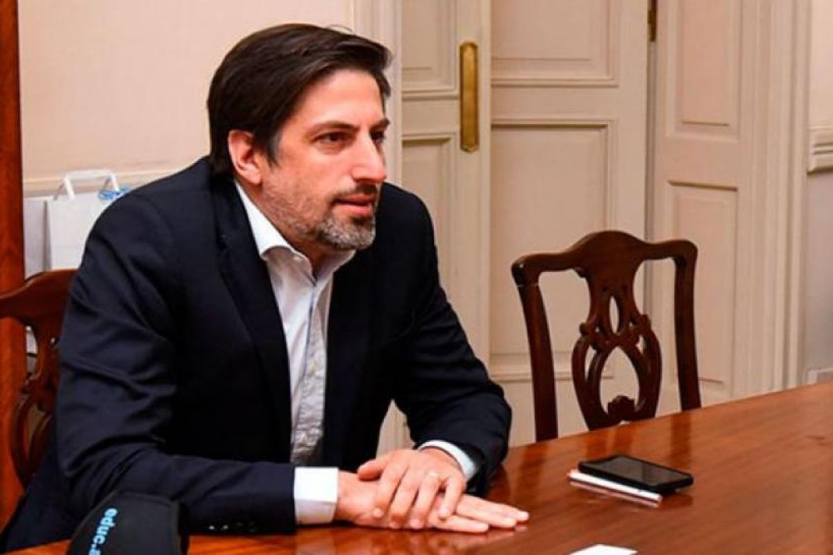 Nicolás Trotta afirmó que el inicio del ciclo lectivo 2021 será con sistema dual