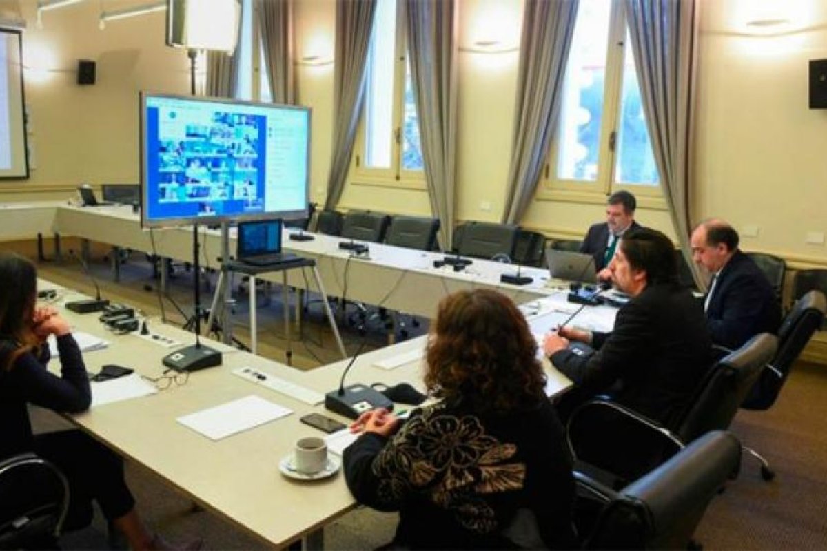 Educación: se aprobó el protocolo para el regreso a las aulas