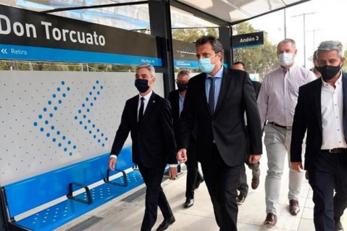 Senadores y diputados nacionales tampoco podrán comprar dólares