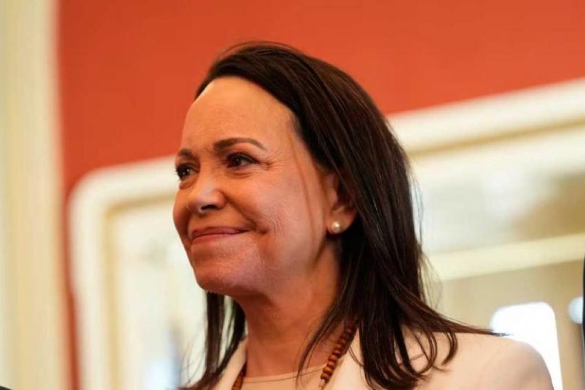 Donald Trump Considera Involucrar a María Corina Machado en el Futuro Político de Venezuela