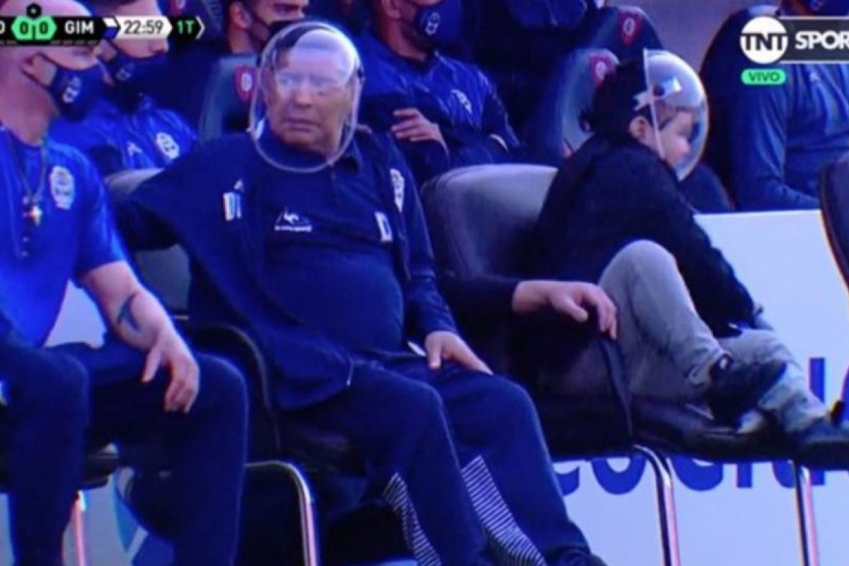 Maradona será hisopado tras un caso de coronavirus en Gimnasia de La Plata