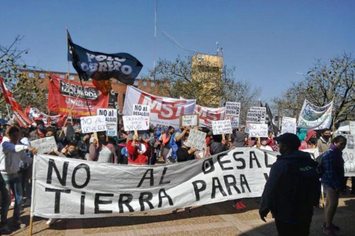 Guernica: marchan a la Gobernación para exigir suspensión de desalojo