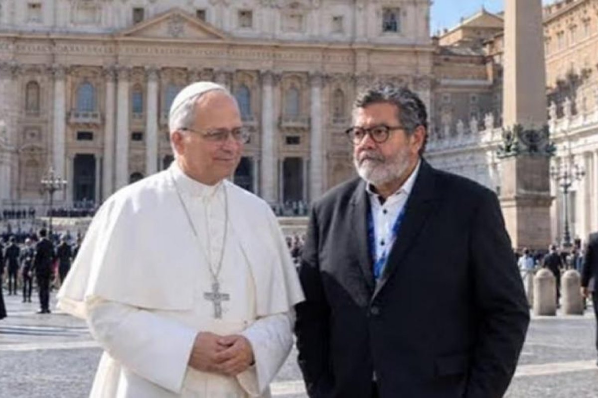 Delegación de la CGT se reúne con el Papa León XIV para abordar crisis social en Argentina
