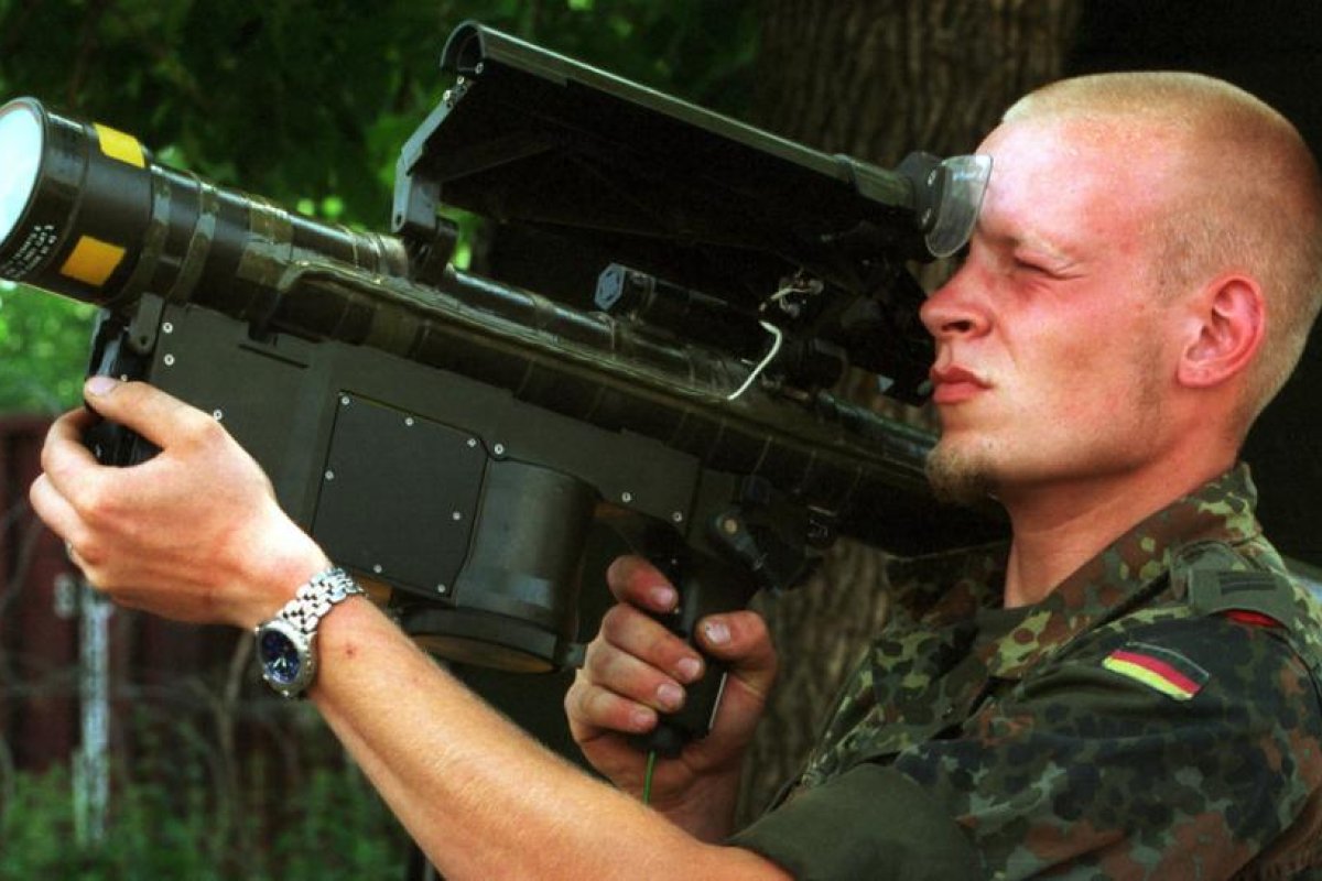 Alemania decide enviar 1.000 armas antitanque y 500 misiles antiaéreos Stinger a Ucrania