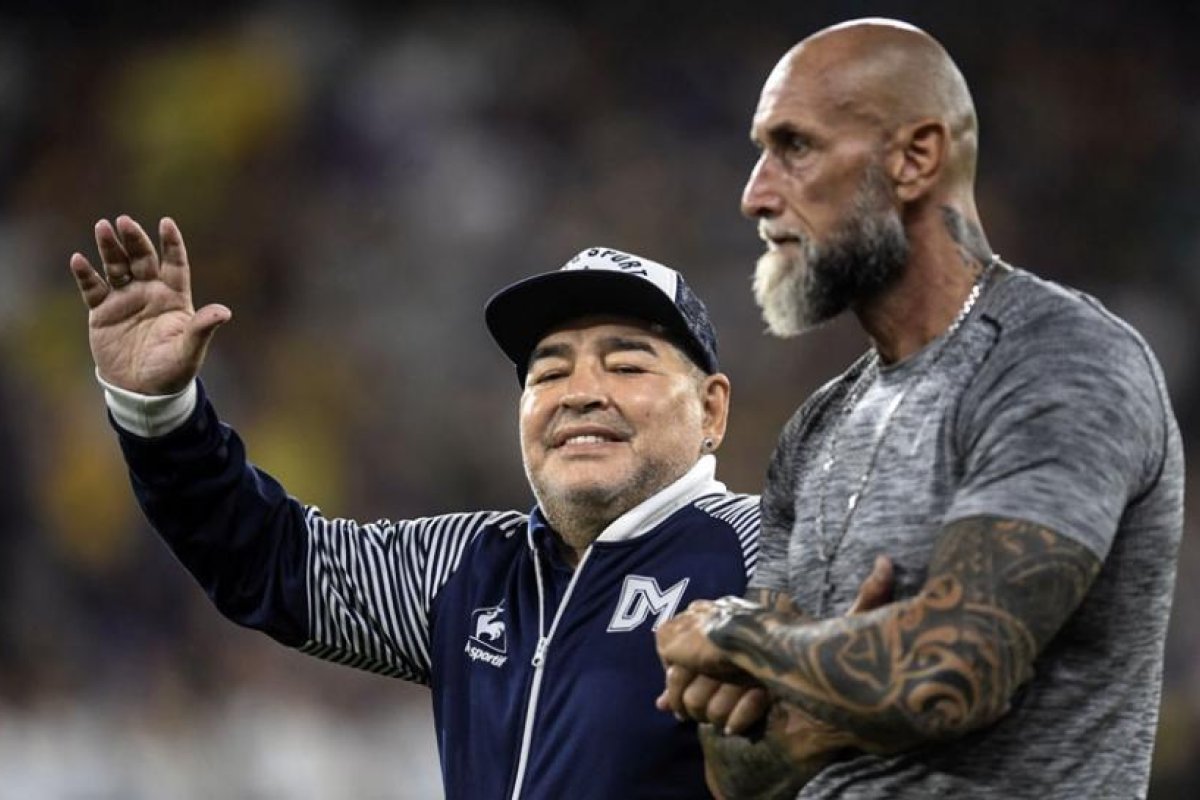 Maradona no dirigirá a Gimnasia en el amistoso ante Independiente