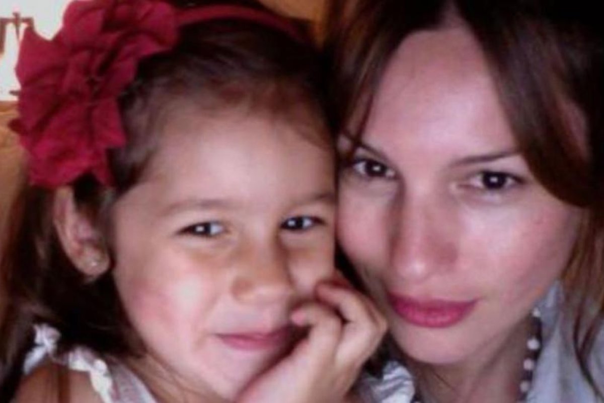 Pampita rinde homenaje a Blanca en su 20° aniversario de nacimiento
