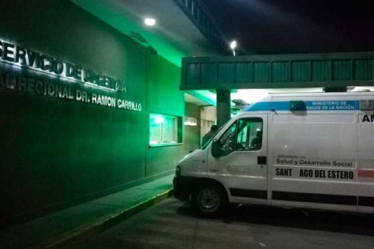 Un joven motociclista falleció tras colisionar con una camioneta