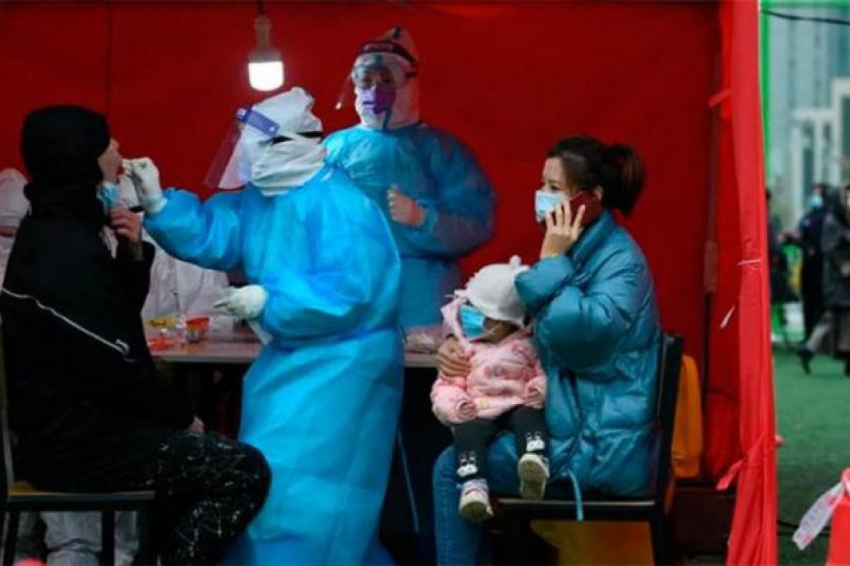 China testea a millones de personas por la reaparición del coronavirus en tres ciudades