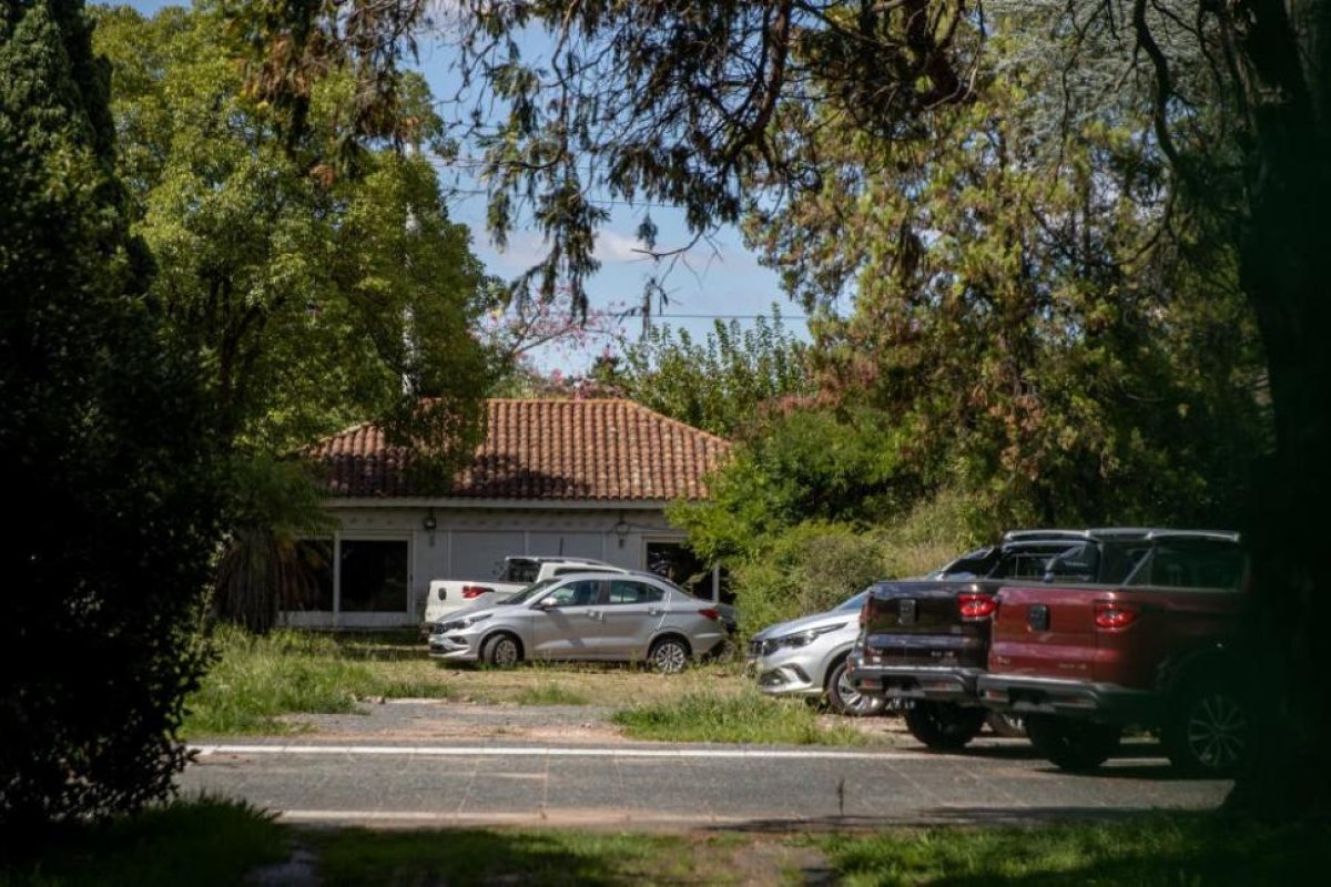 La quinta de Don Torcuato: de la prisión vip de Carlos Menem a depósito de autos y abandono