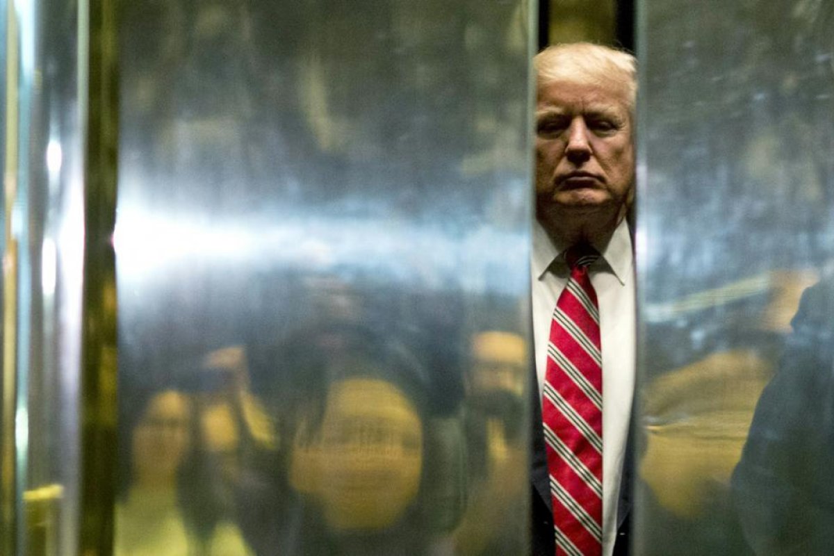 EE.UU.: La transición se tensa con nuevos cruces y la ofensiva legal del trumpismo