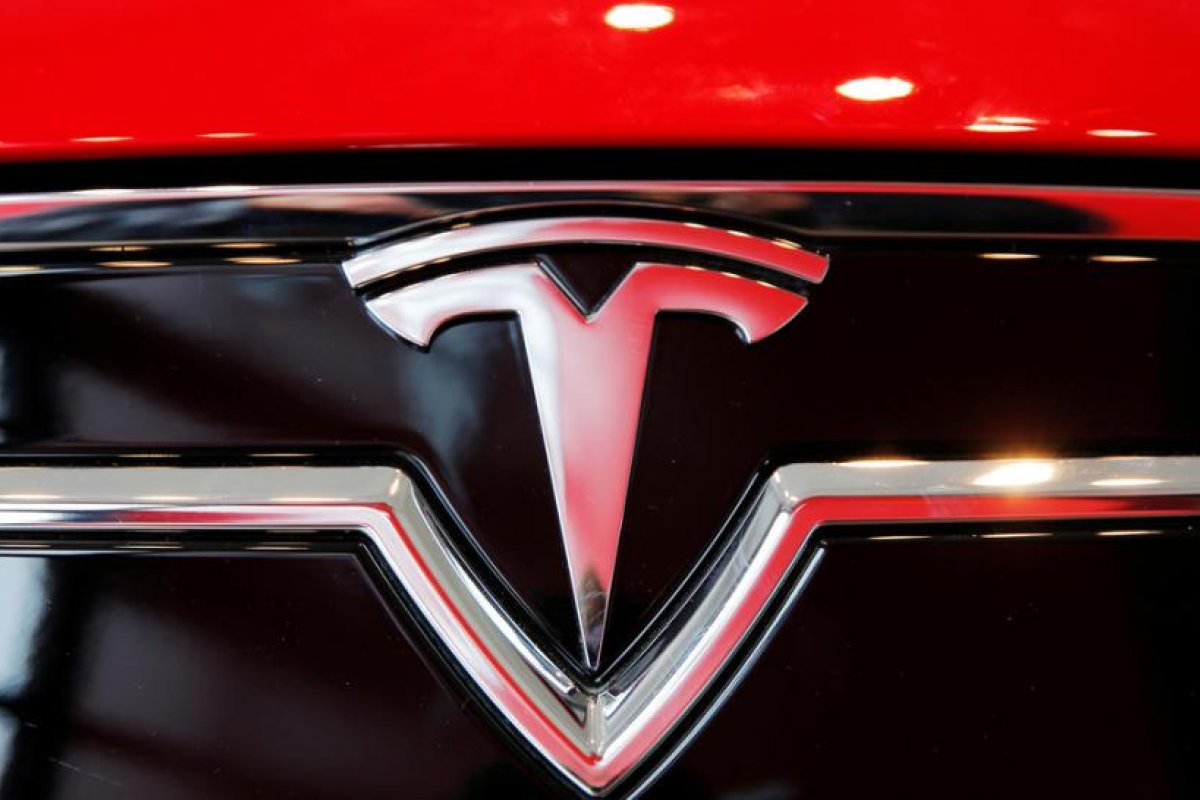 Elon Musk anuncia que a partir de ahora se pueden comprar Teslas con bitcoines