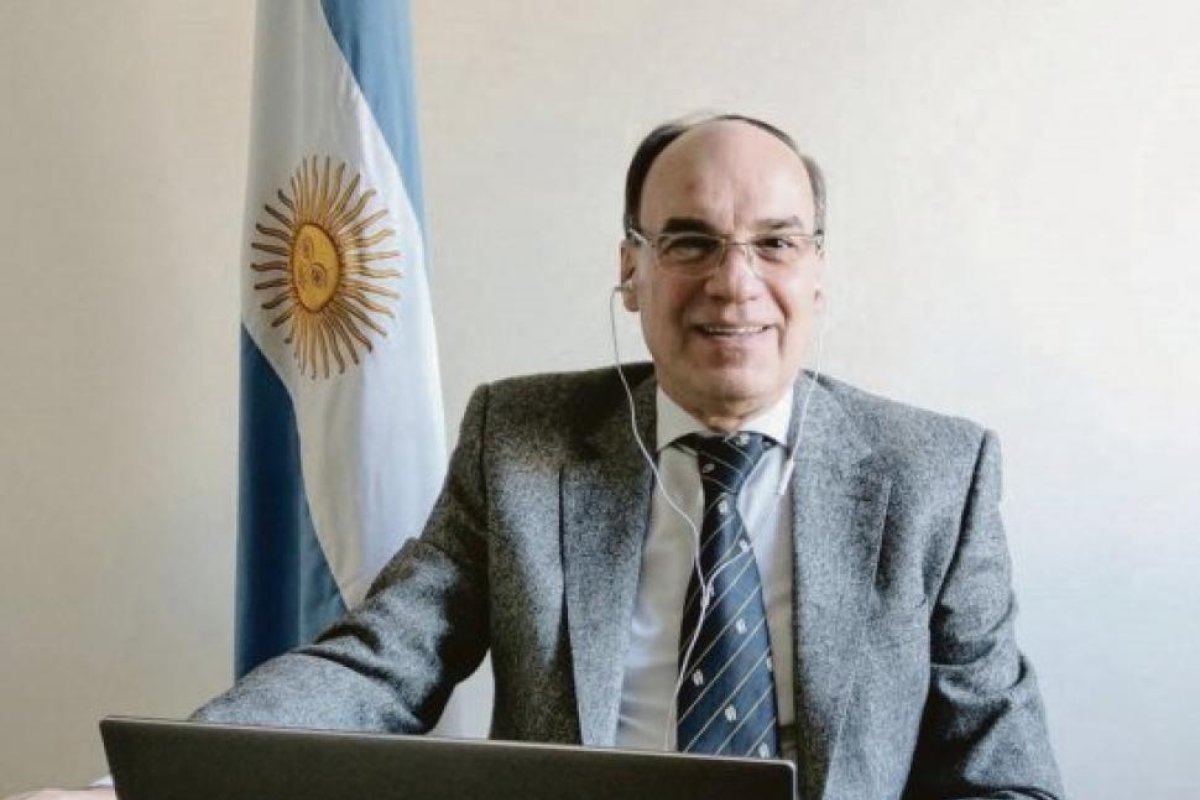 Senadores macristas piden eliminar impuesto a las Ganancias para relación de dependencia