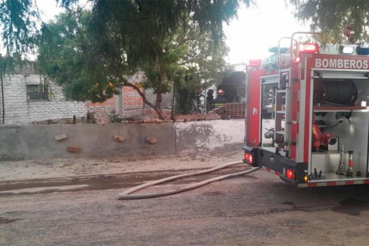 Trágico incendio en Las Termas: fallece hombre de 67 años atrapado en su hogar