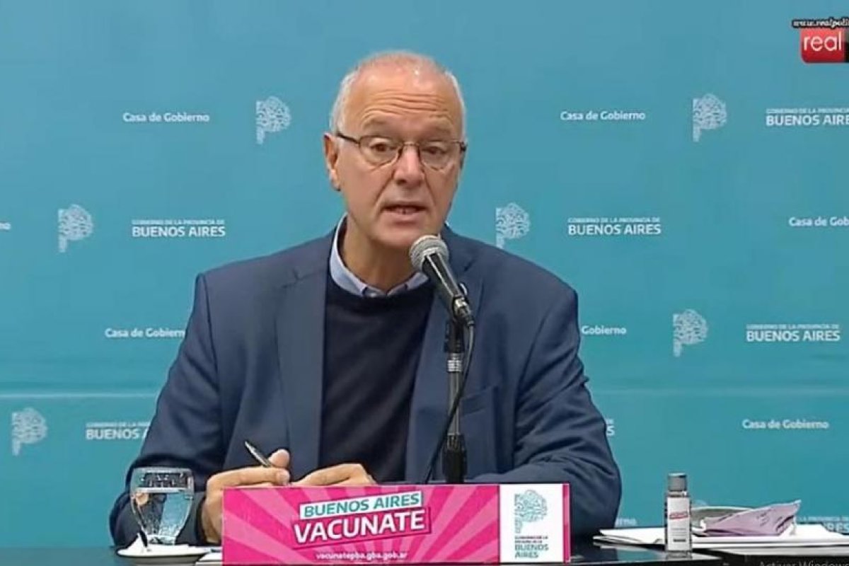 Gollan: "No es suficiente que la curva deje de crecer; necesitamos que baje drásticamente"