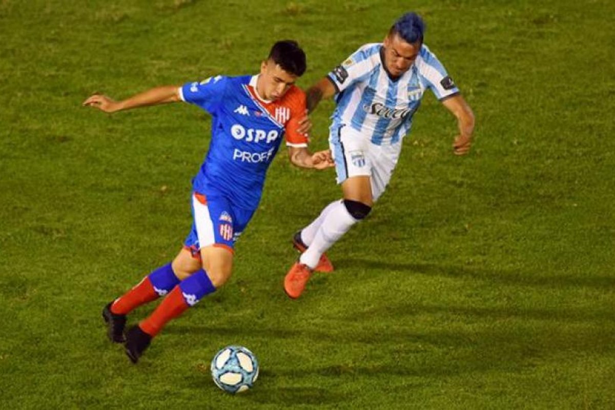 Unión de Santa Fe busca la clasificación ante Atlético Tucumán