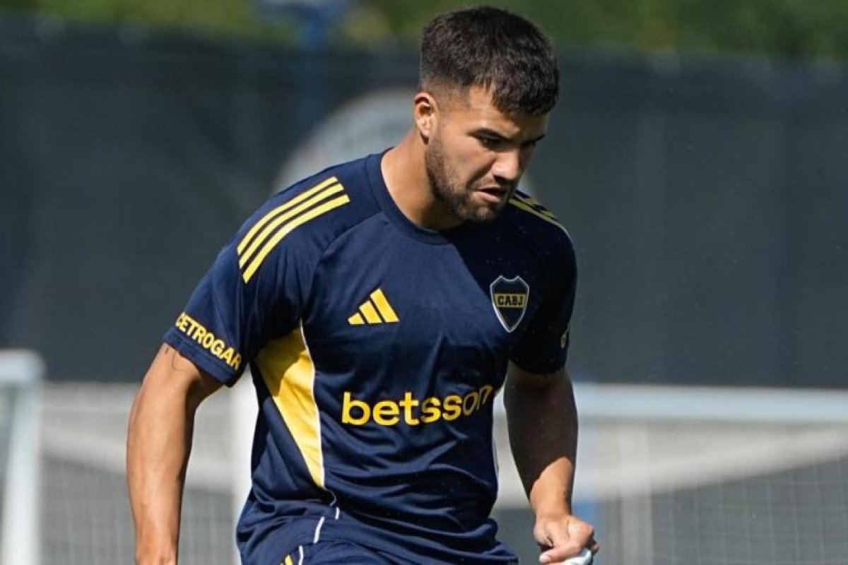Claudio Úbeda considera modificaciones estratégicas en Boca Juniors
