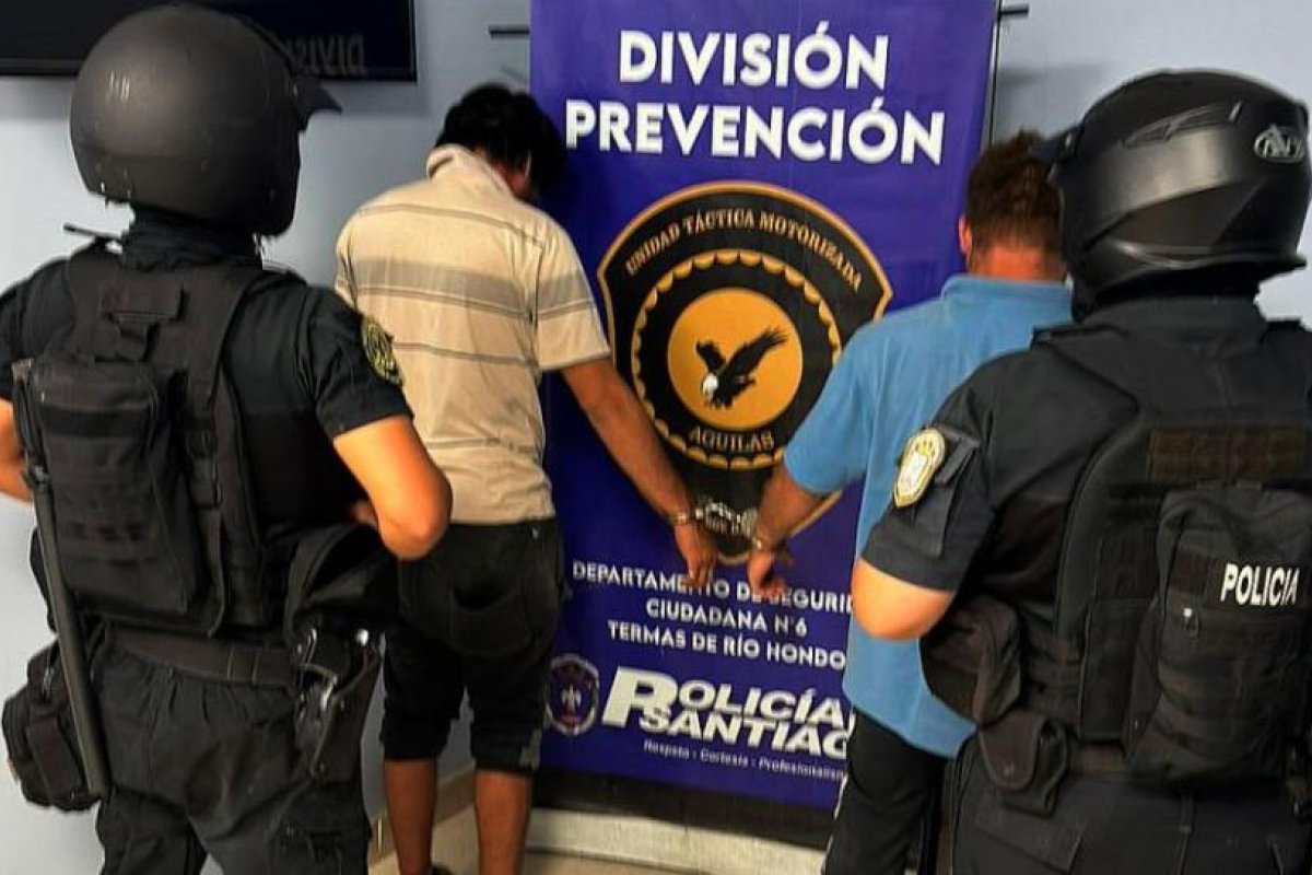 Detuvieron a dos sospechosos por robo de motocicleta en Las Termas de Río Hondo