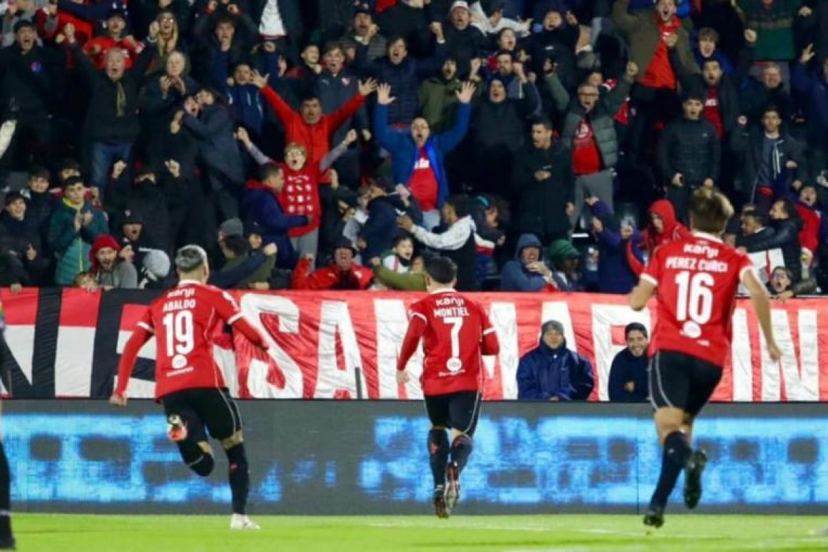 Independiente avanza a los octavos de final de la Copa Argentina tras vencer a Unión