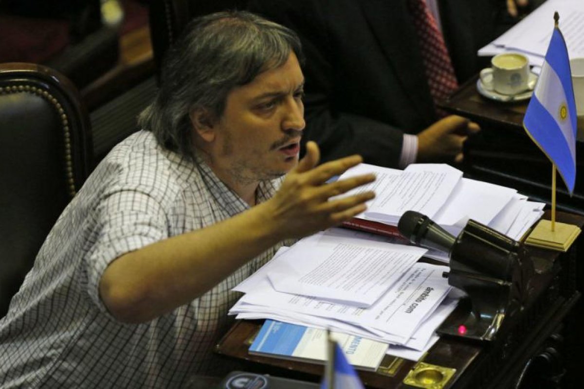 Máximo Kirchner respondió a la carta de Macri: "No puede decir 'luz u oscuridad'"