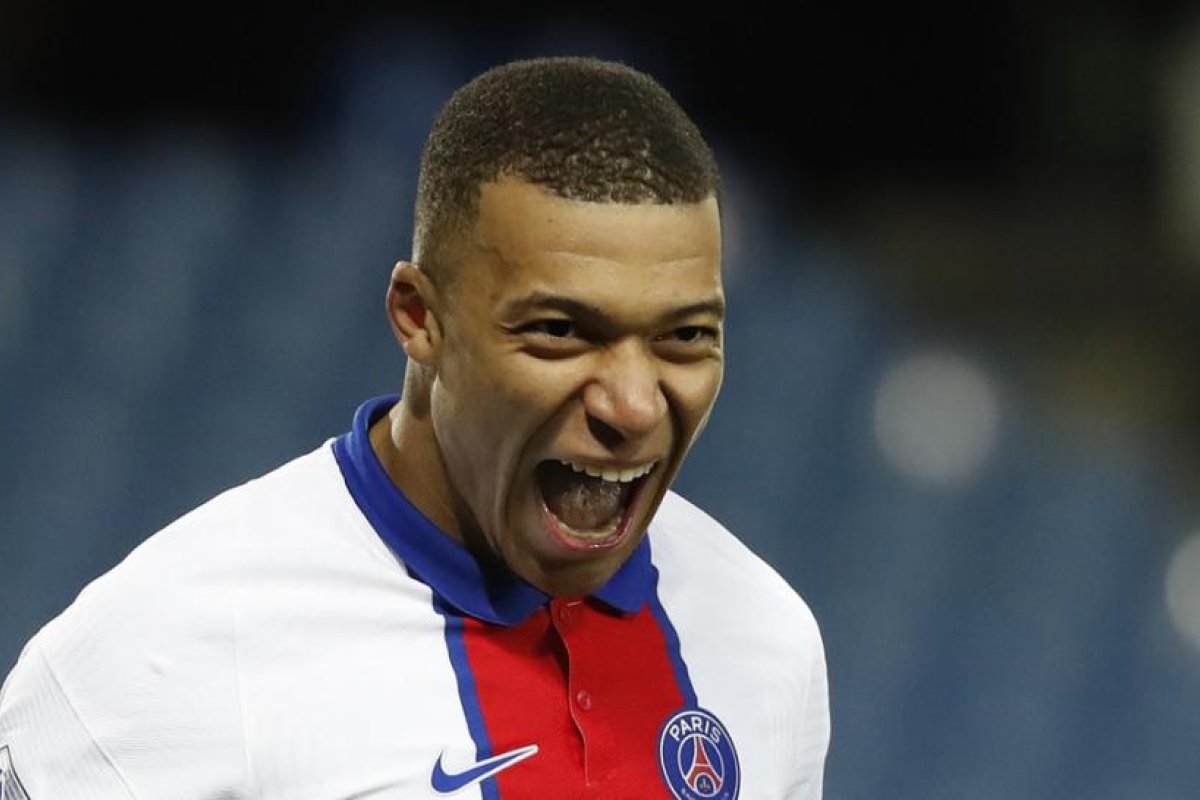 Mbappé anota su gol número 100 como jugador del Paris Saint-Germain