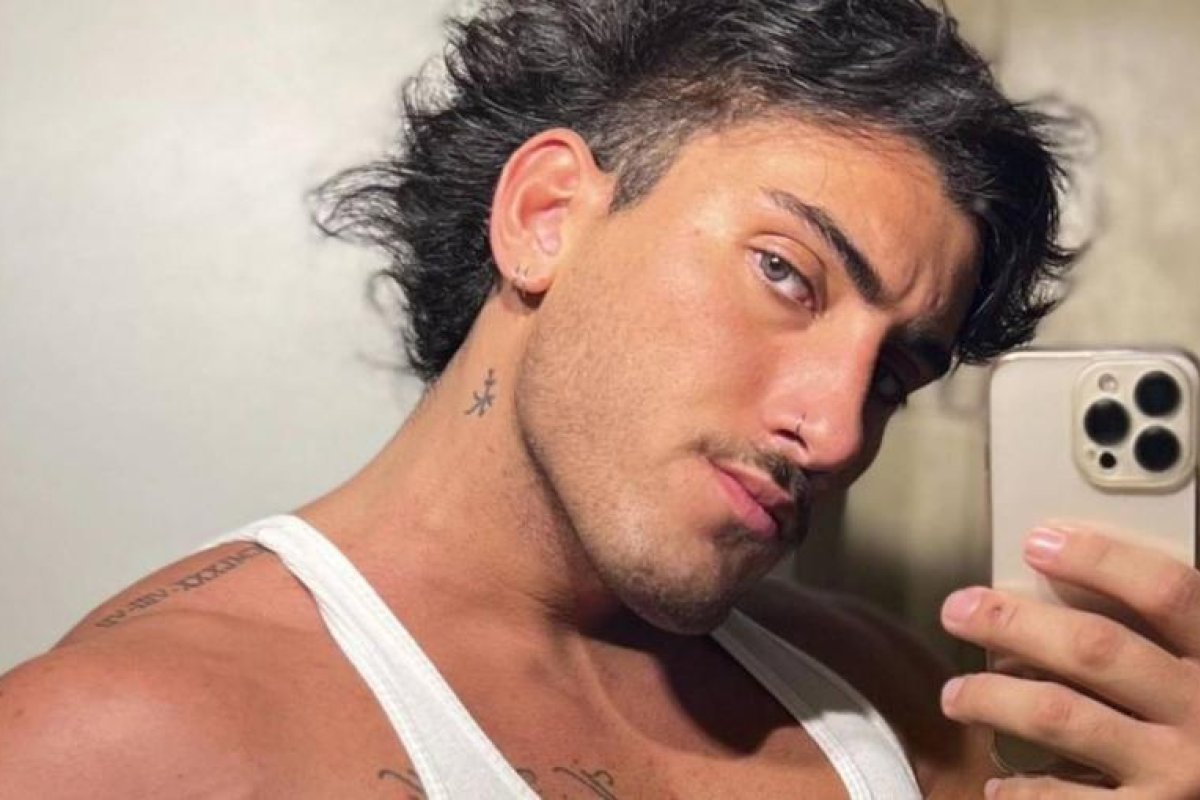 Tomás Holder revela su transformación capilar y desata controversia en redes