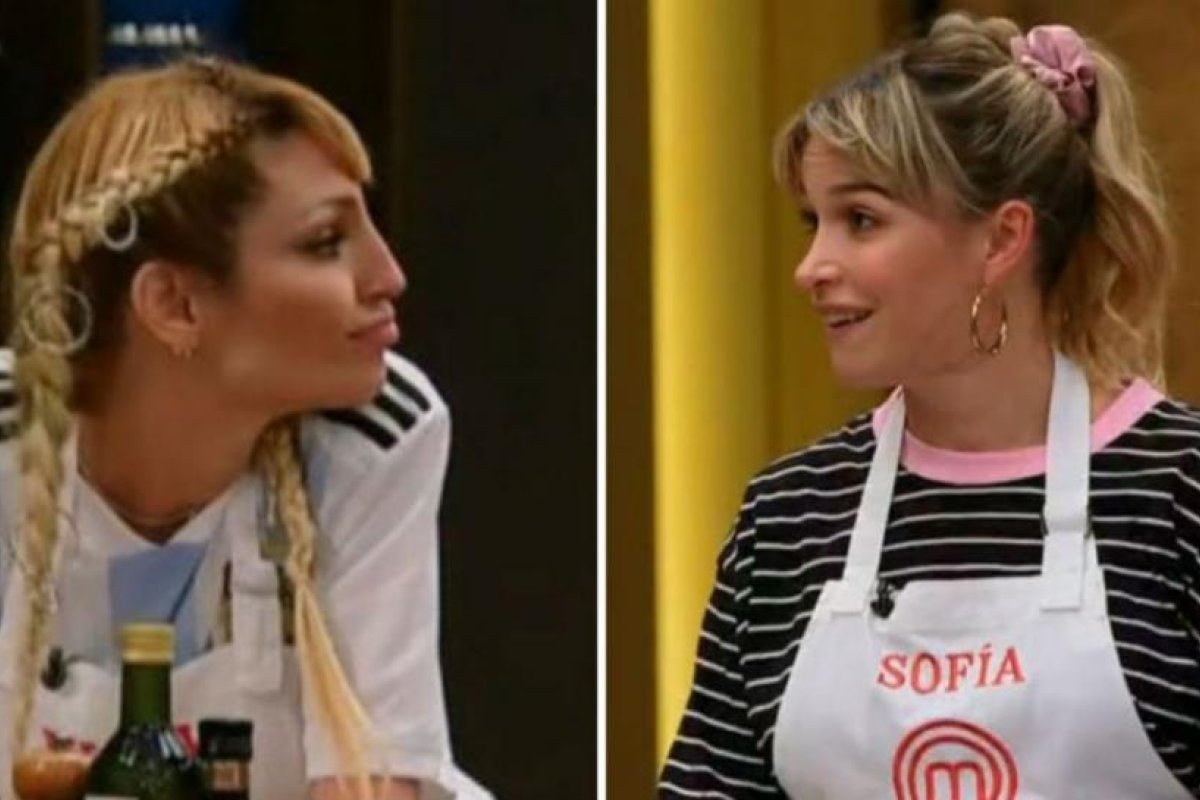 MasterChef: Vicky Xipolitakis enojadísima con Sofía Pachano