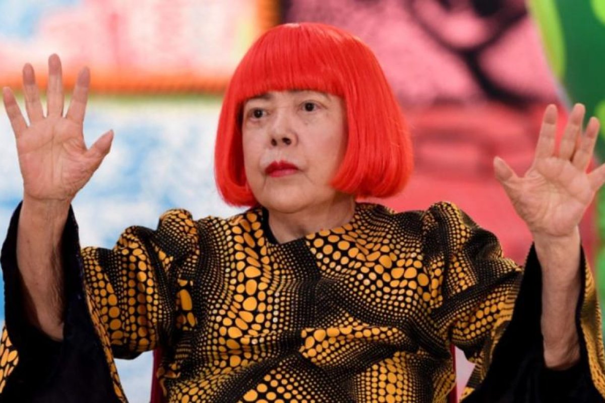 Fallece Yayoi Kusama, la icónica artista japonesa a los 97 años