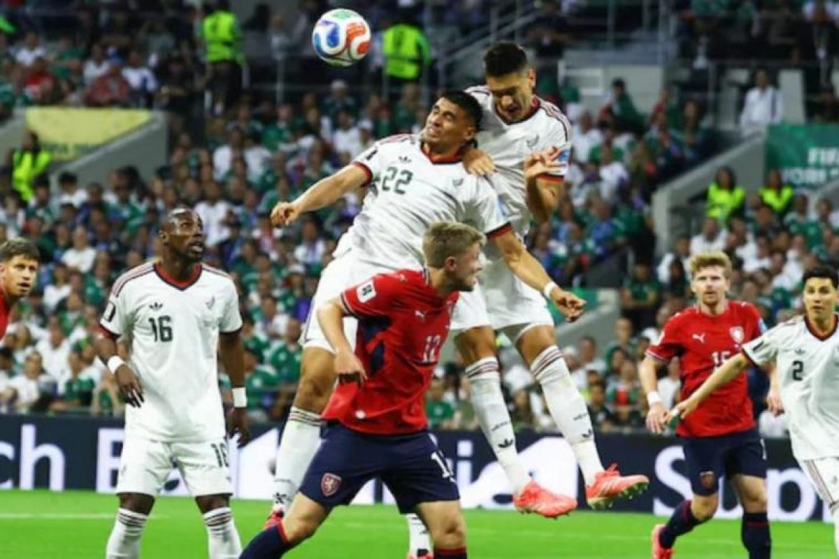 México avanza a 16avos de final tras contundente victoria sobre República Checa