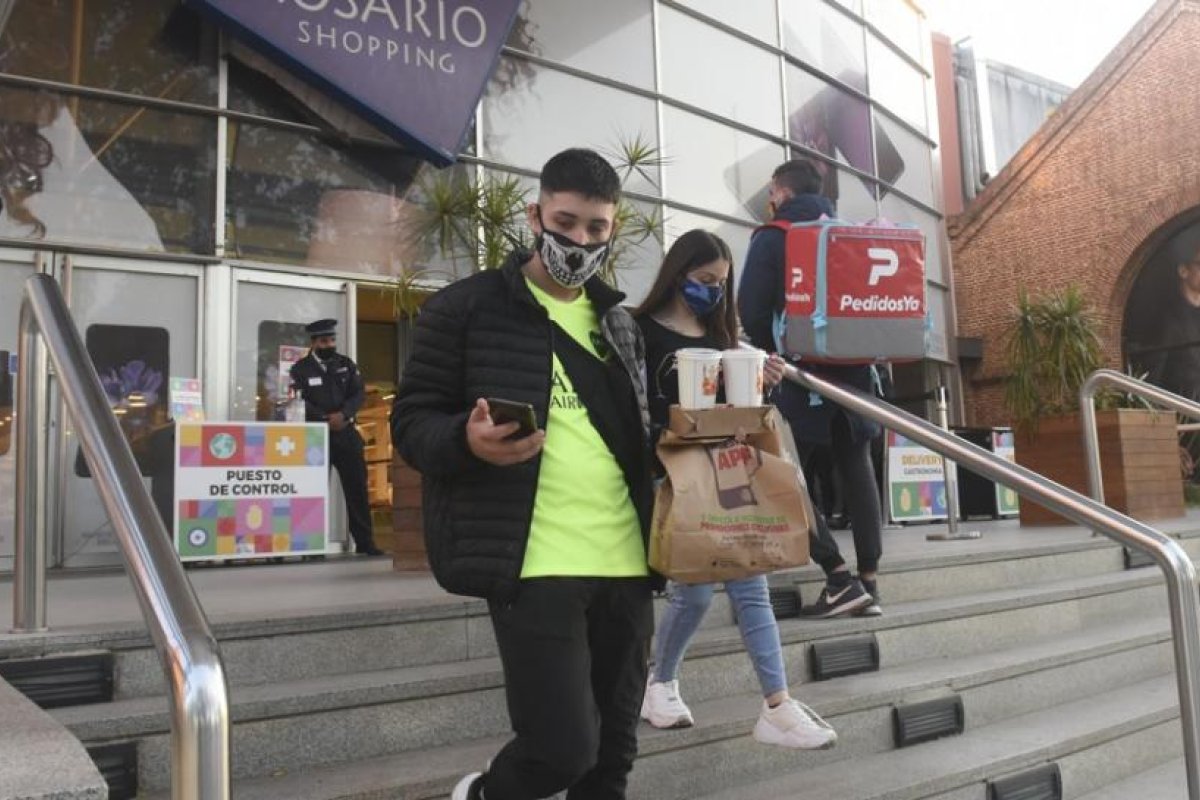 Santa Fe extendió medidas de cuidado: algunas aperturas, pero sin clases presenciales