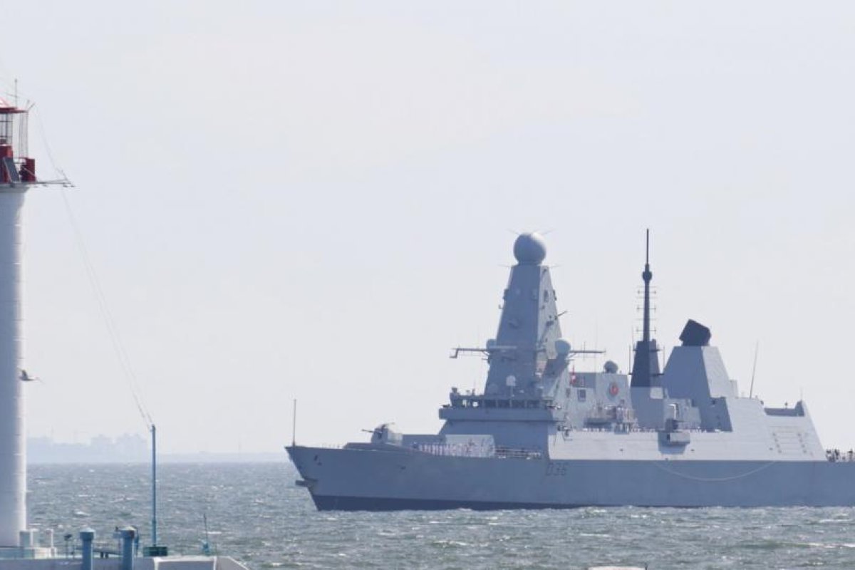 Rusia advierte a quienes recurran a provocaciones como la del destructor británico que las consecuencias pueden ser muy graves
