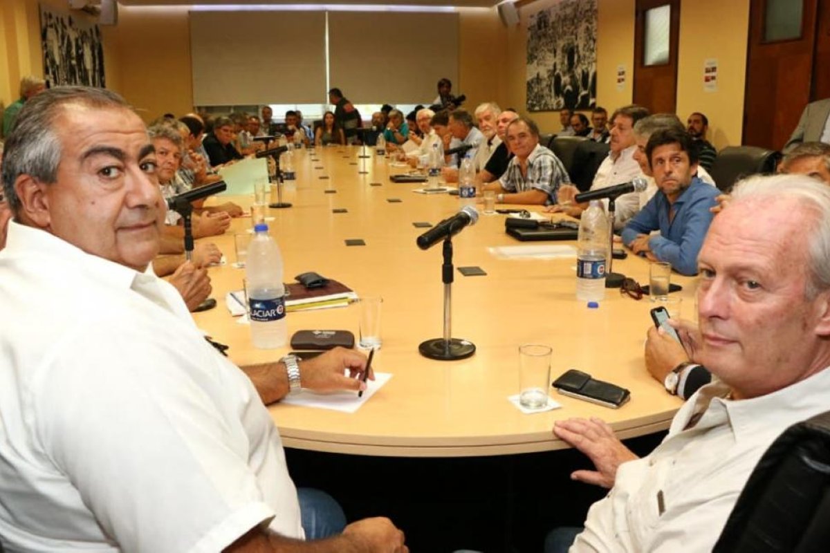 Alberto Fernández recibe a la CGT en Olivos tras la carta con reclamos