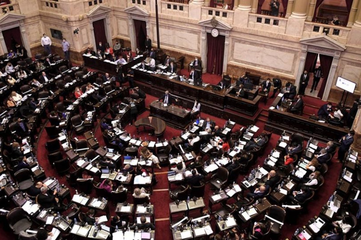 Amplio acuerdo para incorporar la perspectiva de género en delitos intrafamiliares