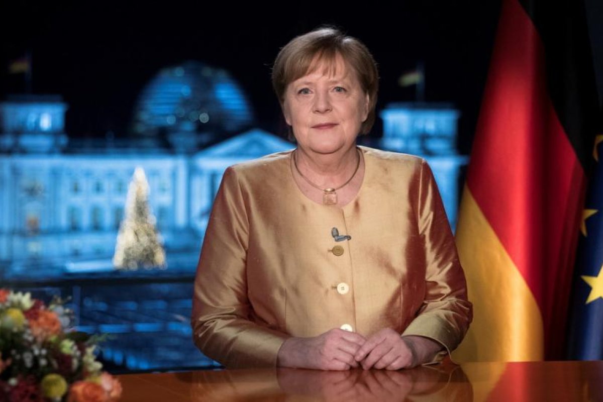 Angela Merkel afirma que la pandemia hizo que su último año en el cargo fuera el más difícil de los 15 en el poder