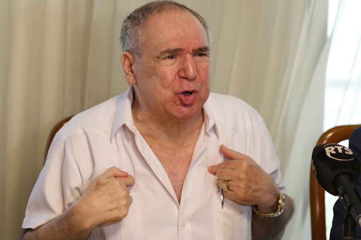 EE.UU. sanciona con prohibición de ingreso al país al expresidente ecuatoriano Abdalá Bucaram por vinculación a "actos significativos de corrupción"