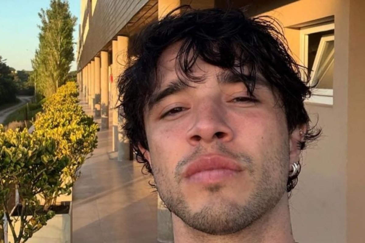 Julián Serrano revela su transformación espiritual y conexión divina