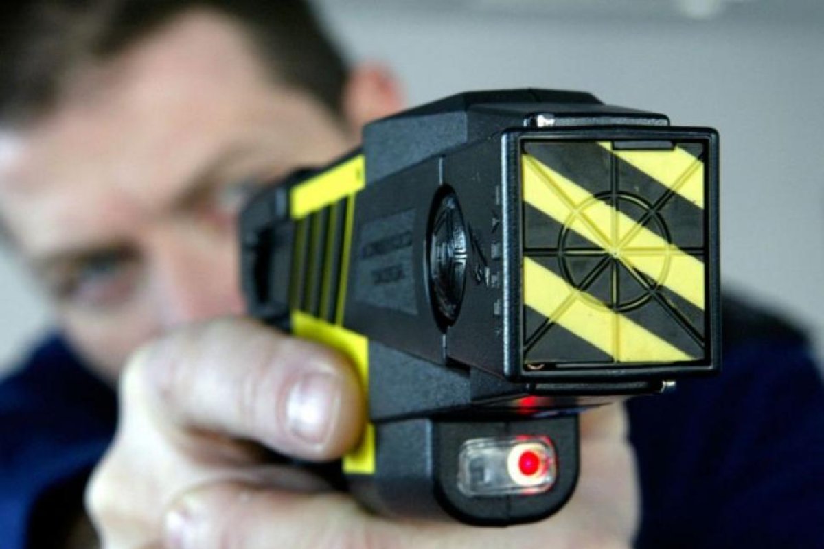 Agentes de la GUM de Concepción podrían usar las pistolas Taser