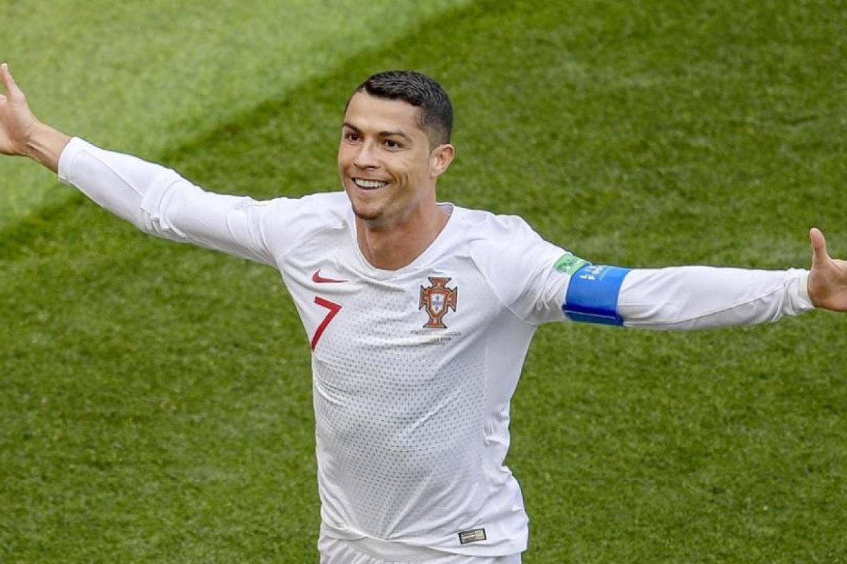 Portugal goleó a Hungría con una ráfaga en el final