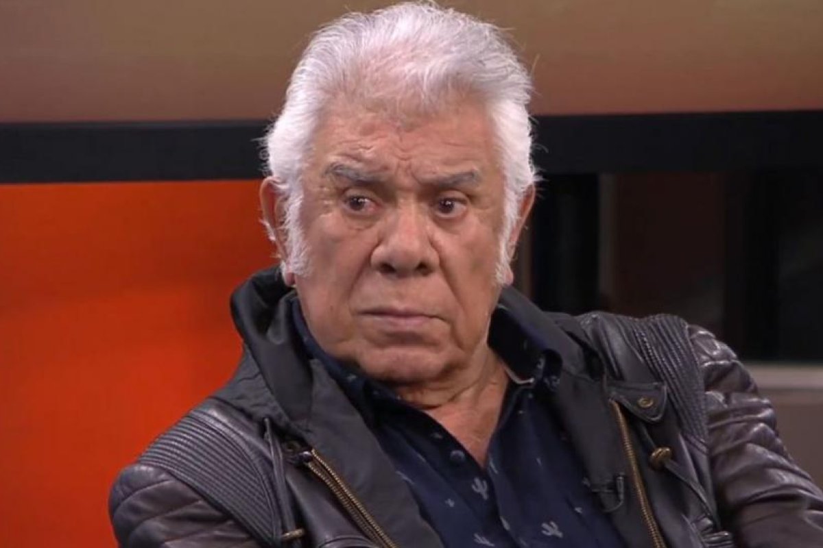 Raúl Lavié sufre accidente en los estudios de TV Pública durante grabación