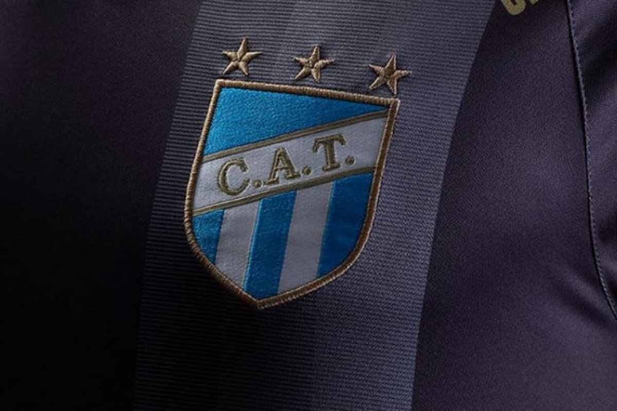 Mirá la nueva camiseta que acaba de presentar Atlético
