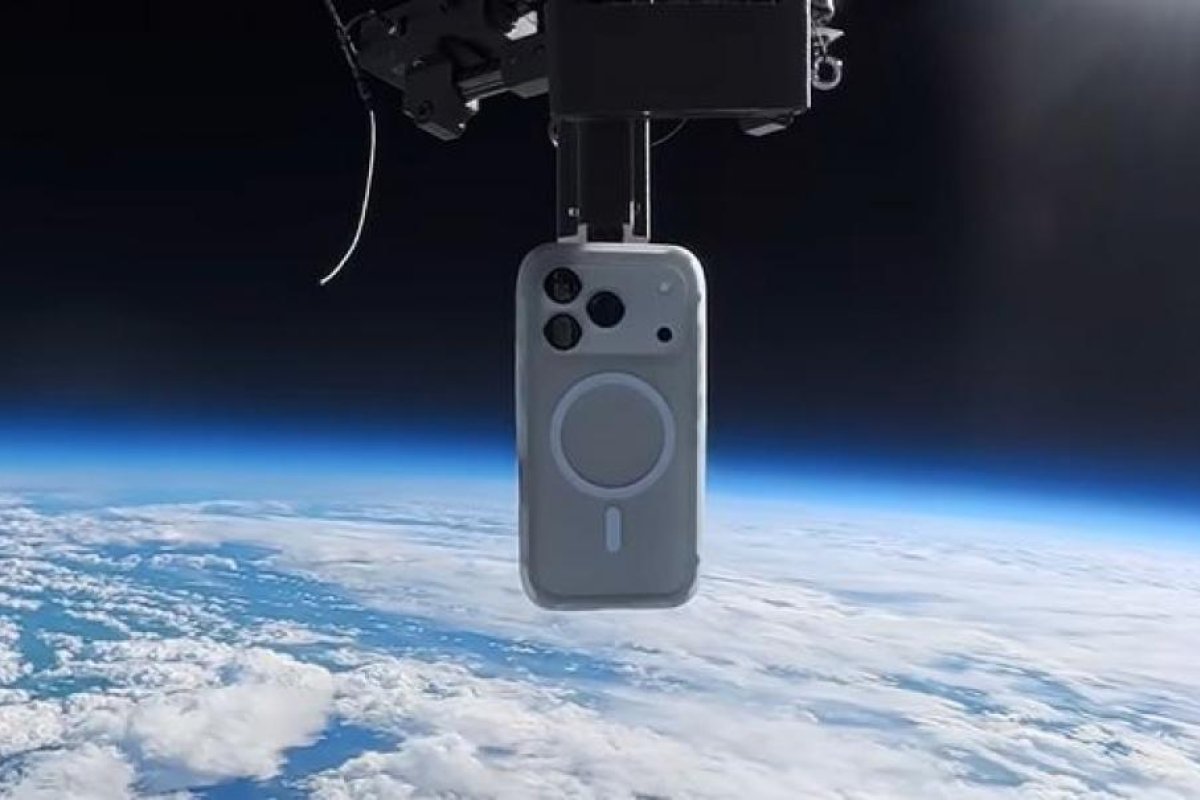 Récord Guinness: iPhone sobrevive a caída libre desde la estratósfera