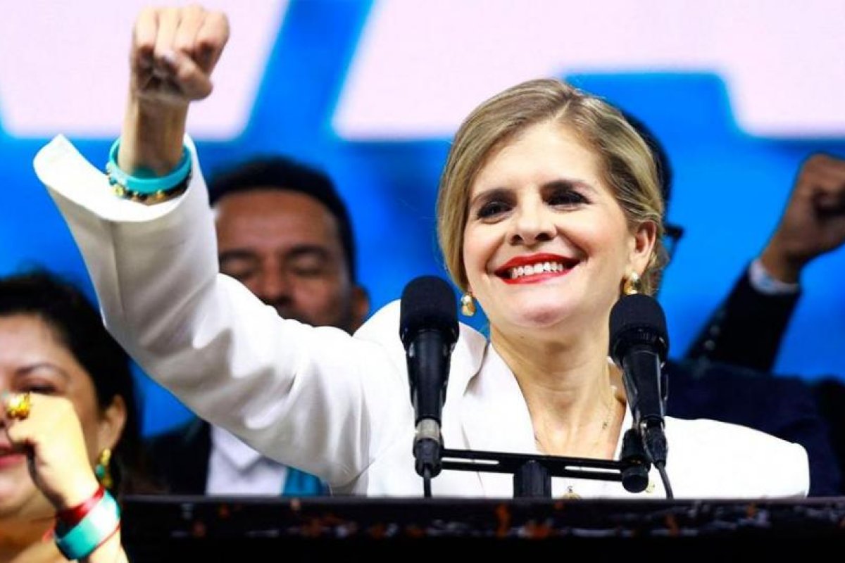 Laura Fernández Gana Elecciones en Costa Rica con 53,01% de los Votos