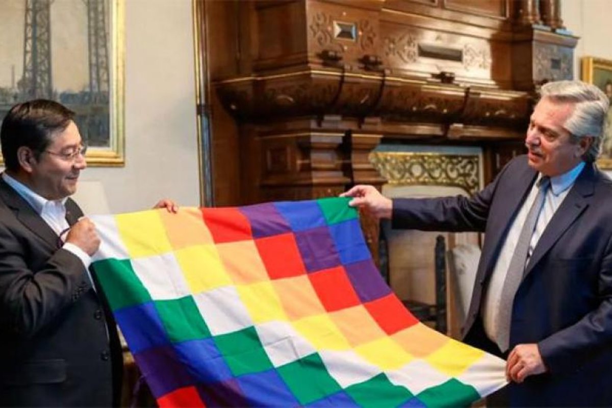 Fernández viaja esta tarde a Bolivia para participar de la asunción de Arce