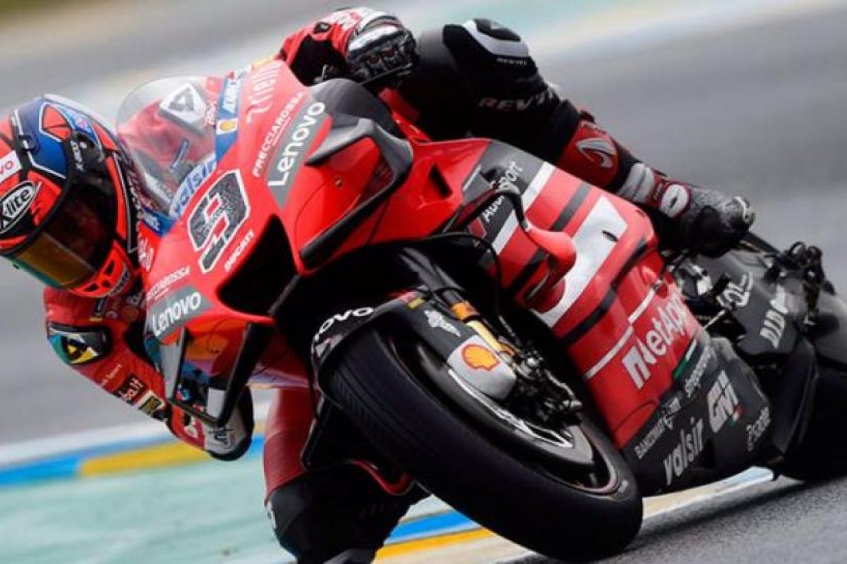 Danilo Petrucci ganó su primera carrera en el MotoGP en el Gran Premio de Francia