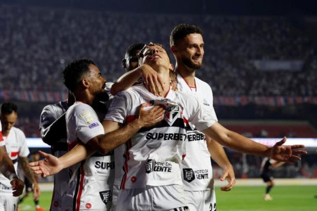 San Pablo enfrenta una crisis antes del duelo con Boca en Copa Sudamericana